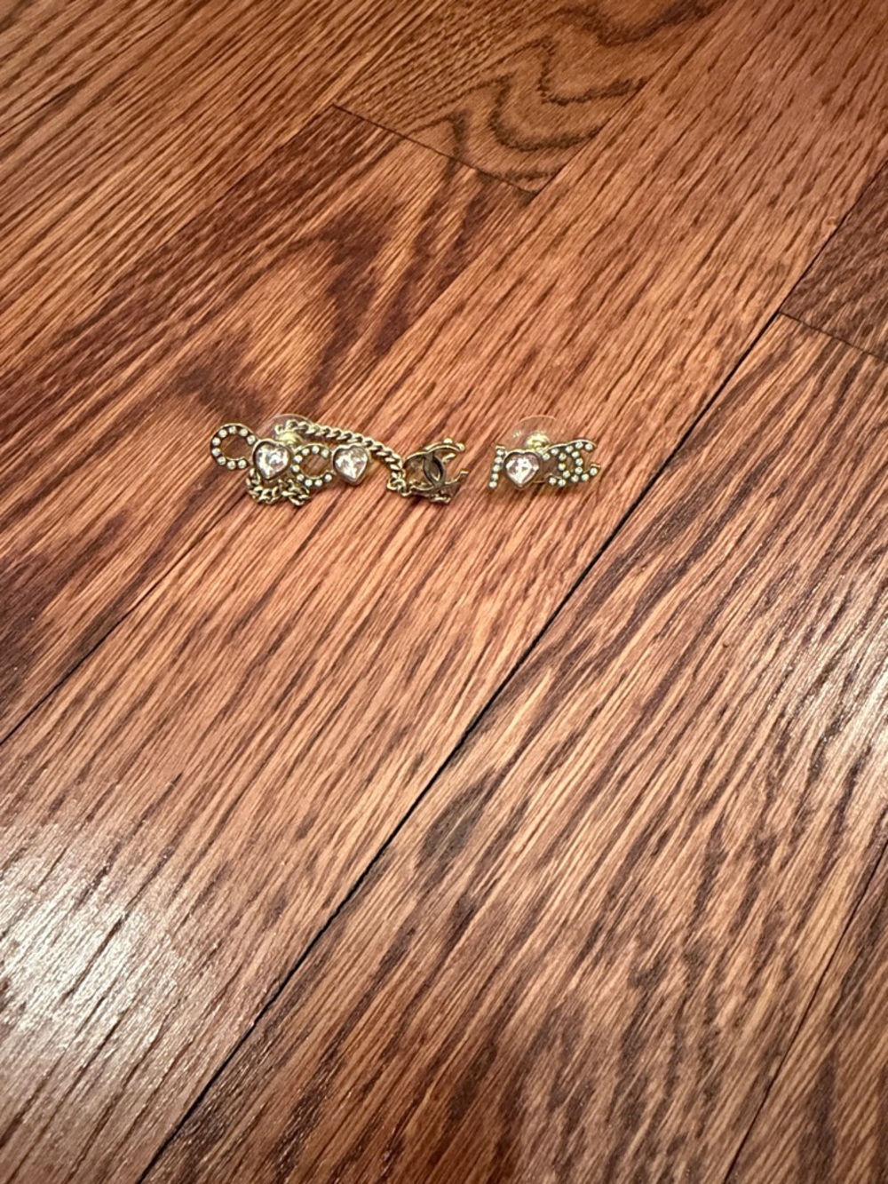 CHANEL Gold-Tone Crystal Heart Earrings